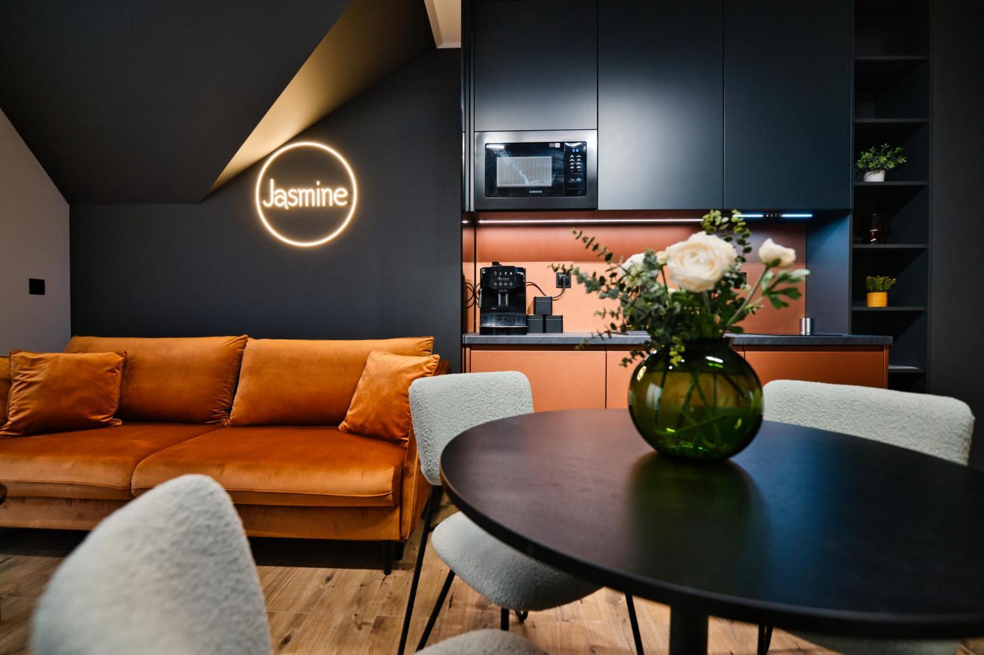 Jasmine By Housine Aparthotel Zator Buitenkant foto