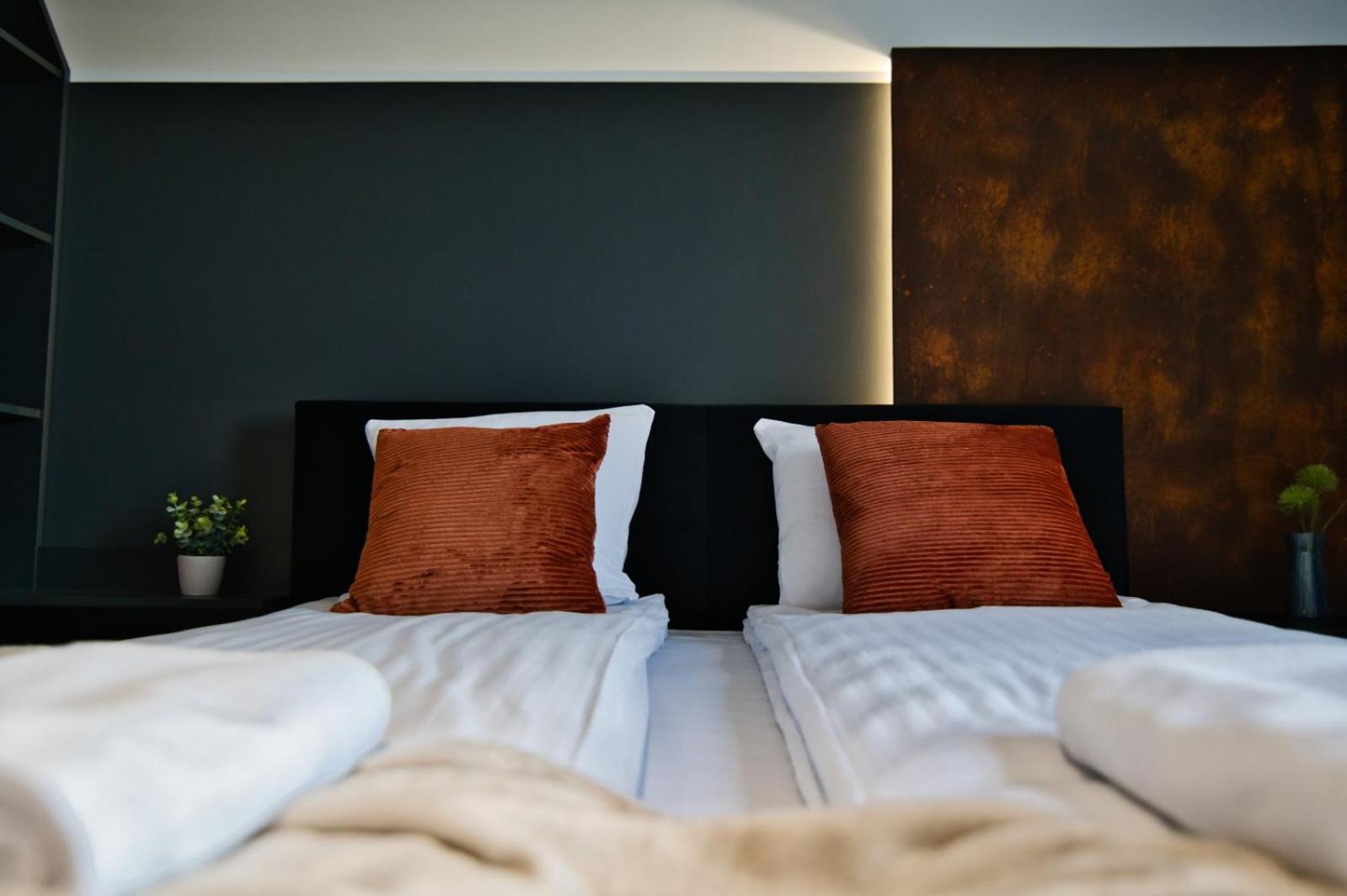 Jasmine By Housine Aparthotel Zator Buitenkant foto