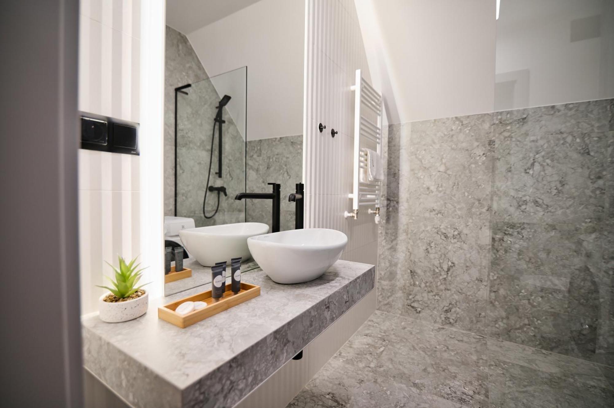 Jasmine By Housine Aparthotel Zator Buitenkant foto