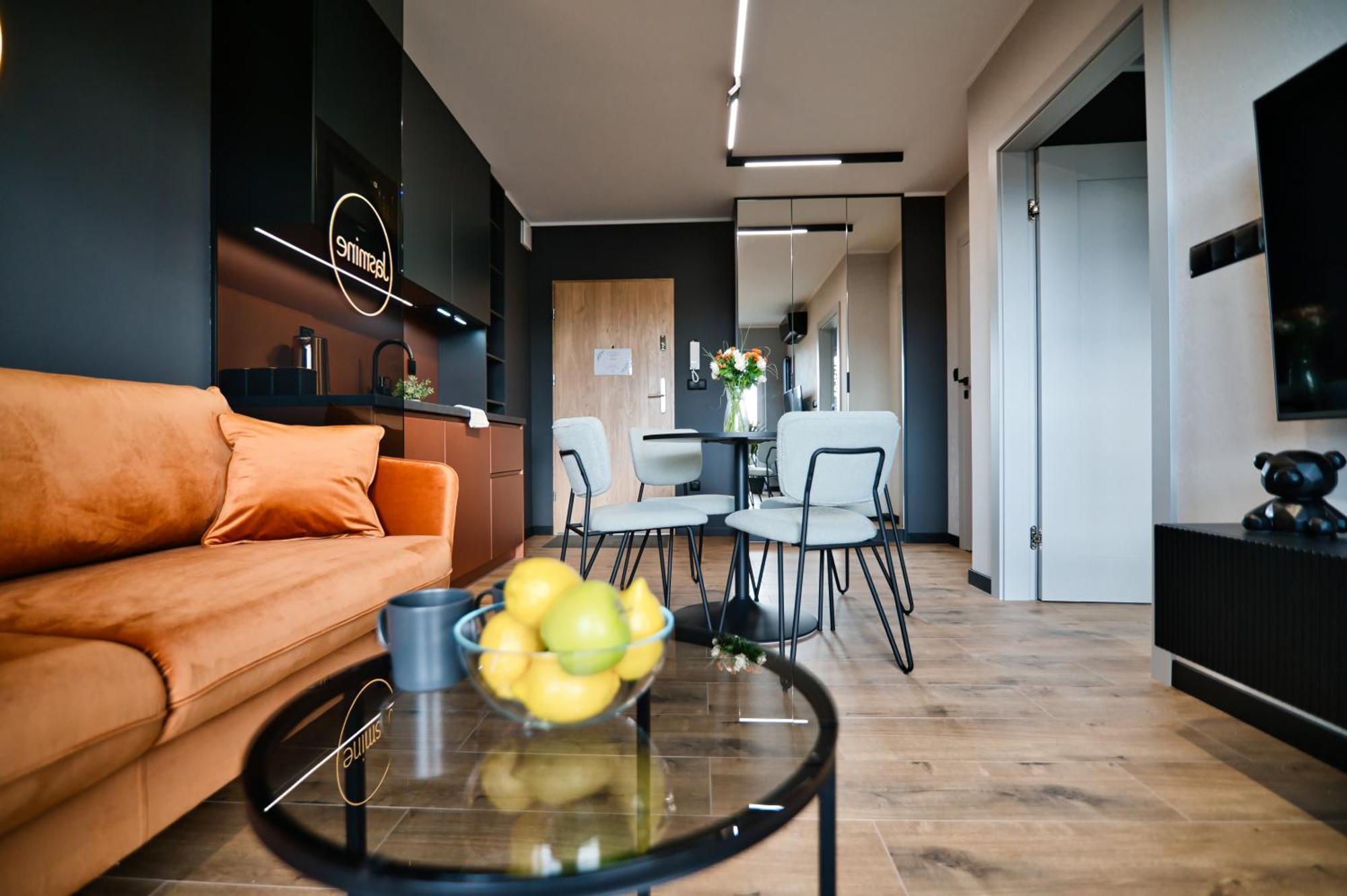 Jasmine By Housine Aparthotel Zator Buitenkant foto