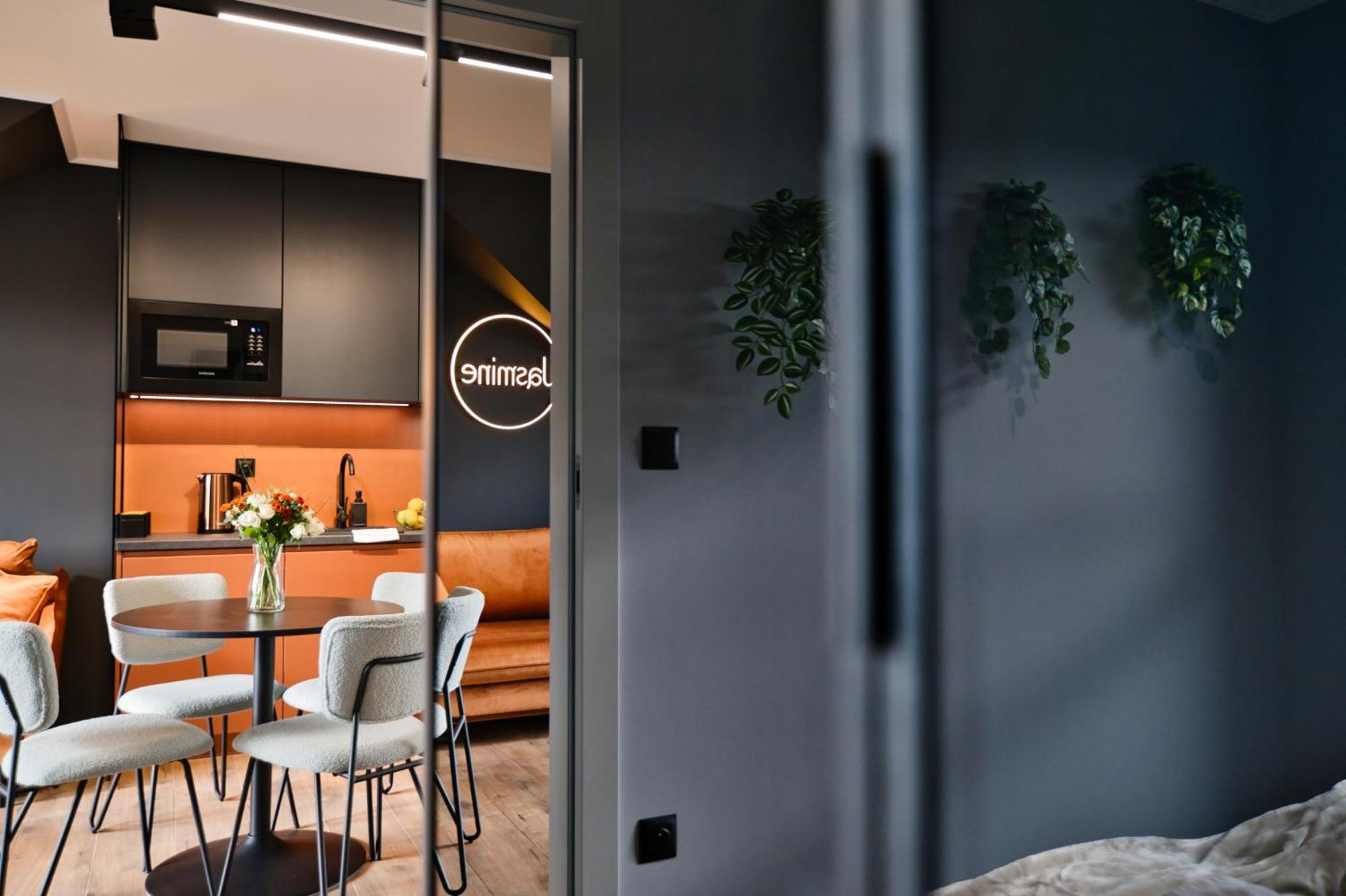 Jasmine By Housine Aparthotel Zator Buitenkant foto