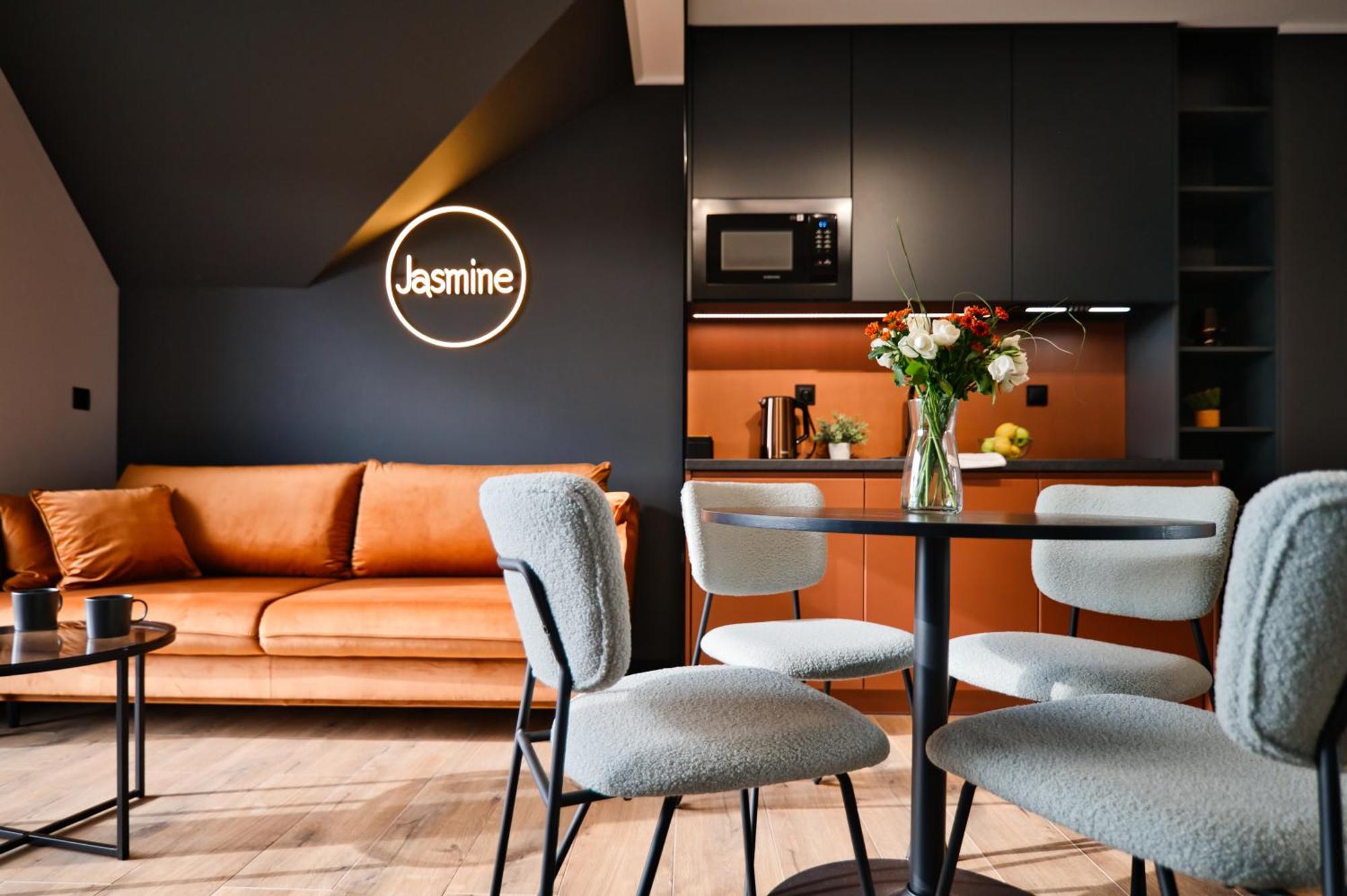 Jasmine By Housine Aparthotel Zator Buitenkant foto